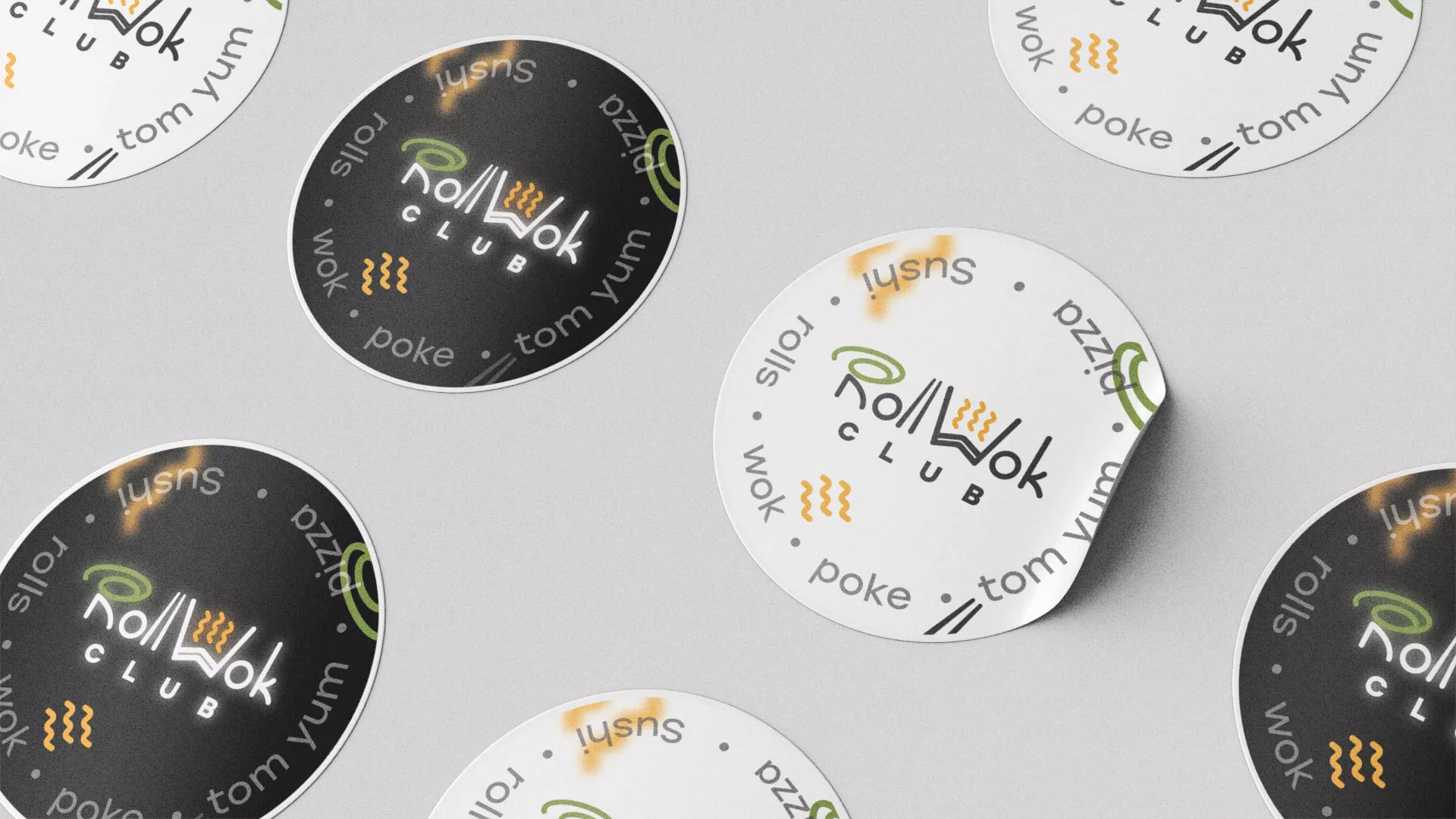 Разработка наклеек для суши-бара «Roll Wok Club» в Верхоянске